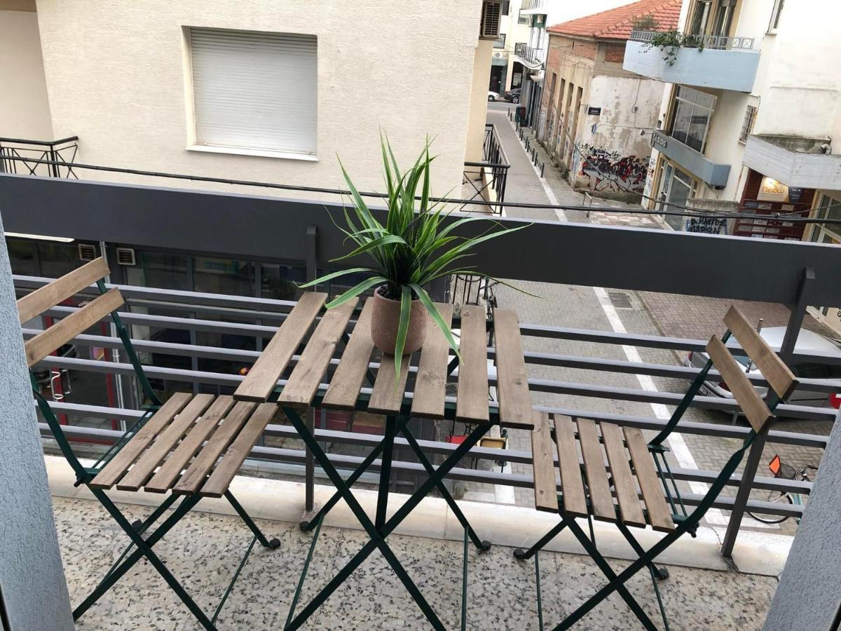 Olive - Happyhostgr - Downtown Apartment Volos Exterior photo